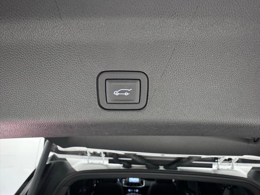Certified 2024 Chevrolet Suburban RST w/ Luxury Package image 44