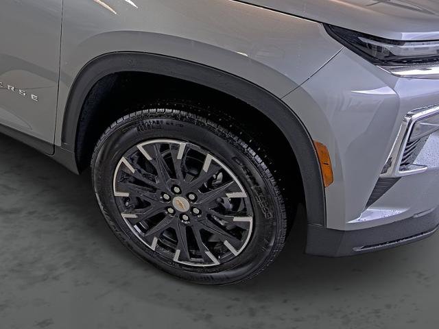 New 2026 Chevrolet Traverse LT w/ Sun and Wheel Package image 16
