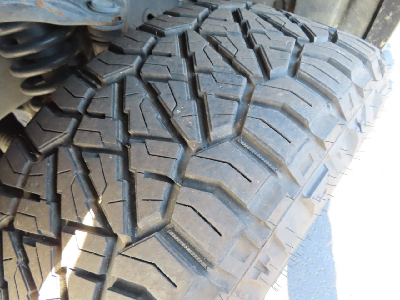 Used 2019 Ford F150 Lariat w/ Equipment Group 502A Luxury image 12