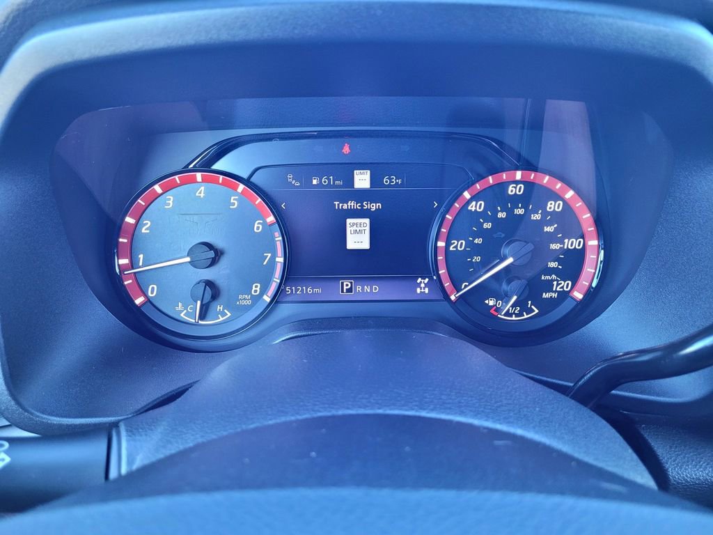 Used 2021 Nissan Titan PRO-4X w/ Pro-4x Convenience Package AWD/4WD image 21
