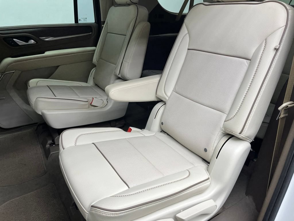 Used 2021 GMC Yukon XL Denali AWD/4WD image 22