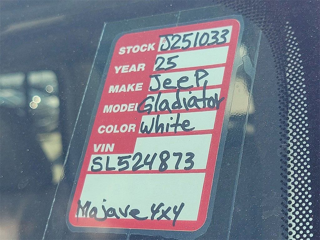 New 2025 Jeep Gladiator Mojave w/ Convenience Group AWD/4WD image 23