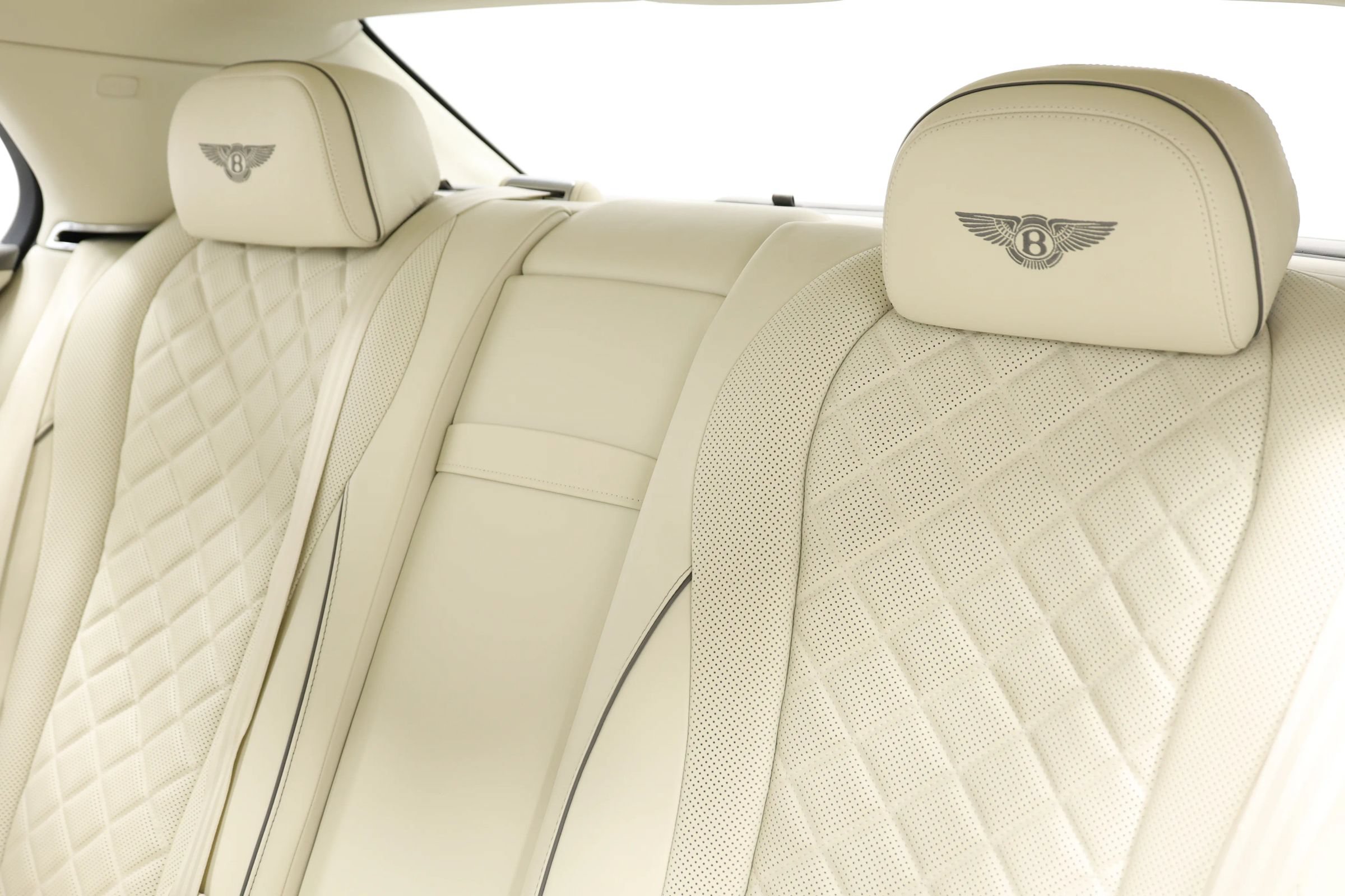 Used 2018 Bentley Flying Spur V8 AWD/4WD image 54