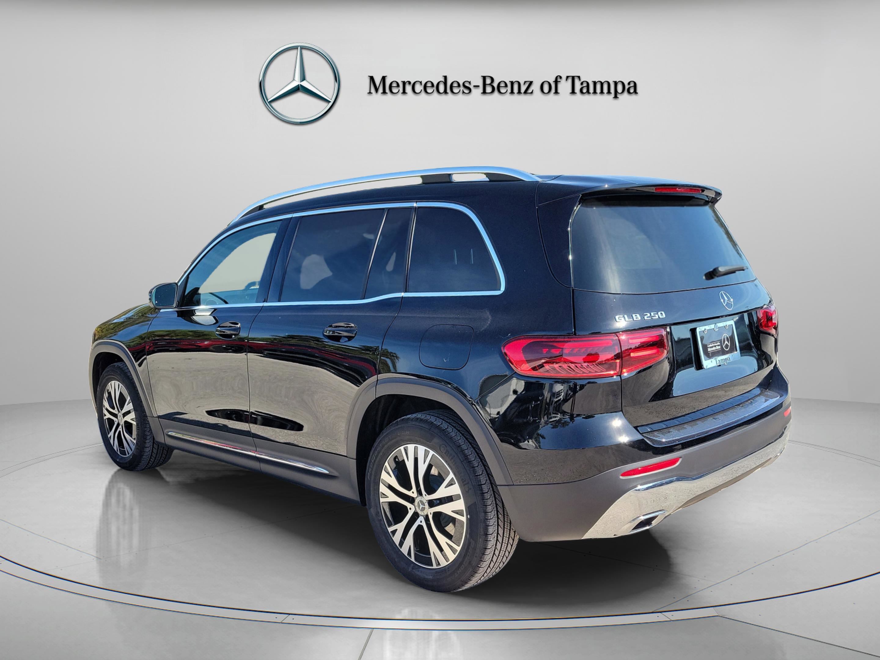 Certified 2026 Mercedes-Benz GLB 250 GLB 250 image 3