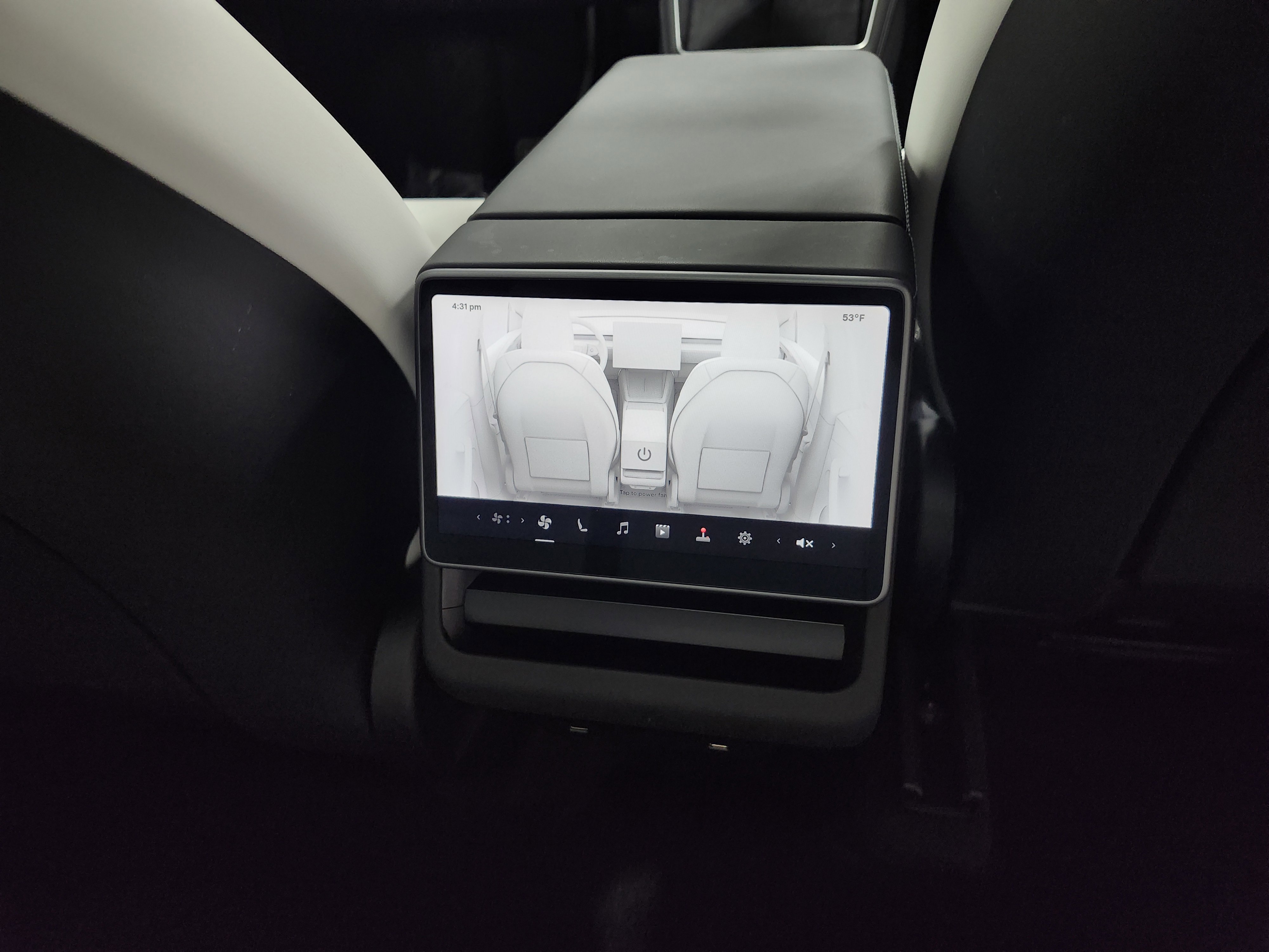 Used 2026 Tesla Model Y image 21