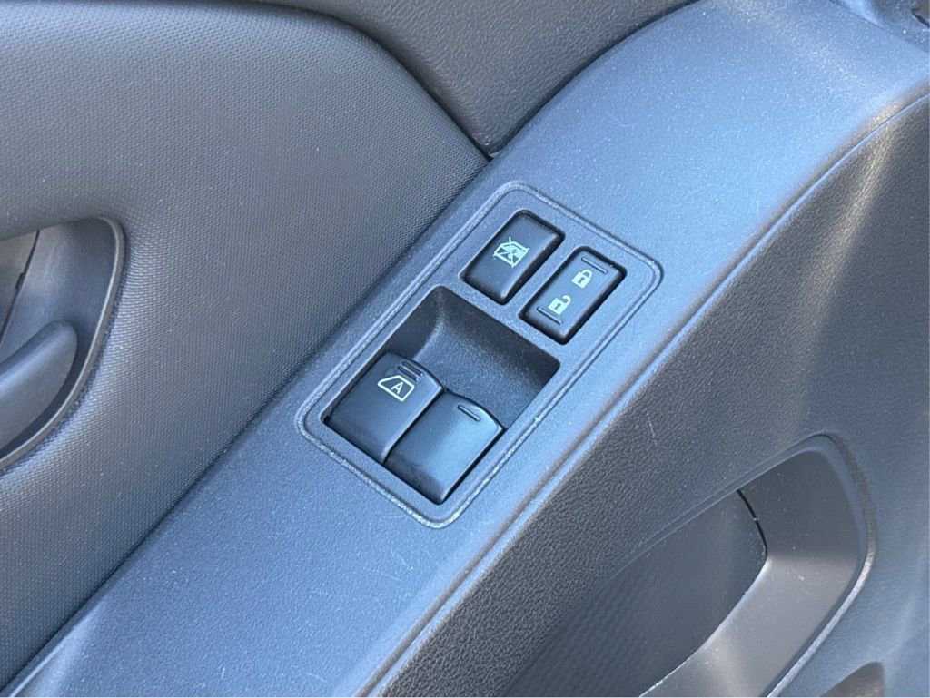 Used 2023 Nissan Frontier S w/ Technology Package image 21