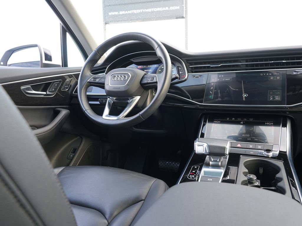 Used 2024 Audi Q7 3.0T Premium Plus image 29