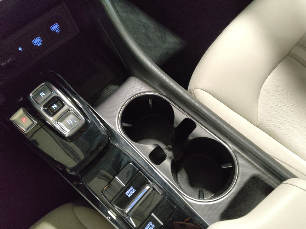 Used 2022 Hyundai Sonata SEL w/ Convenience Package image 26