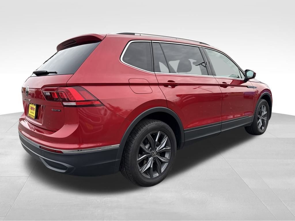 Used 2022 Volkswagen Tiguan SE image 9