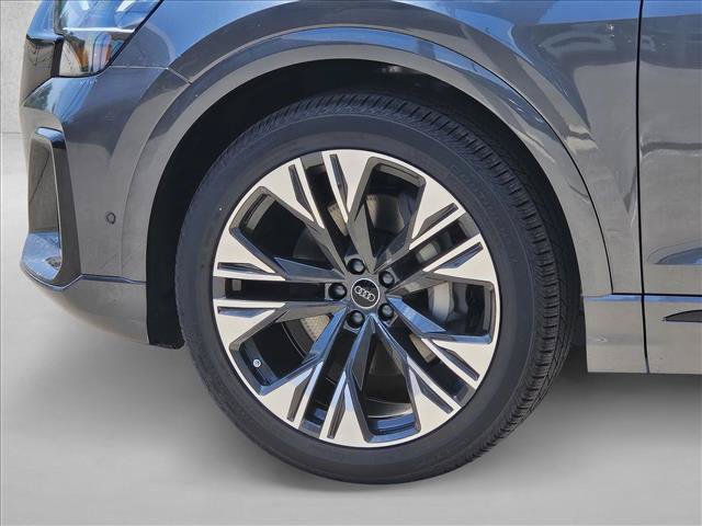 New 2026 Audi Q8 Premium Plus AWD/4WD image 9