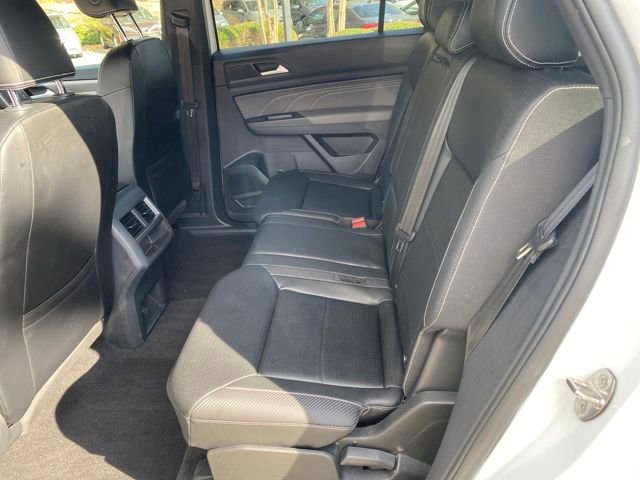 Used 2022 Volkswagen Atlas Cross Sport SE image 13