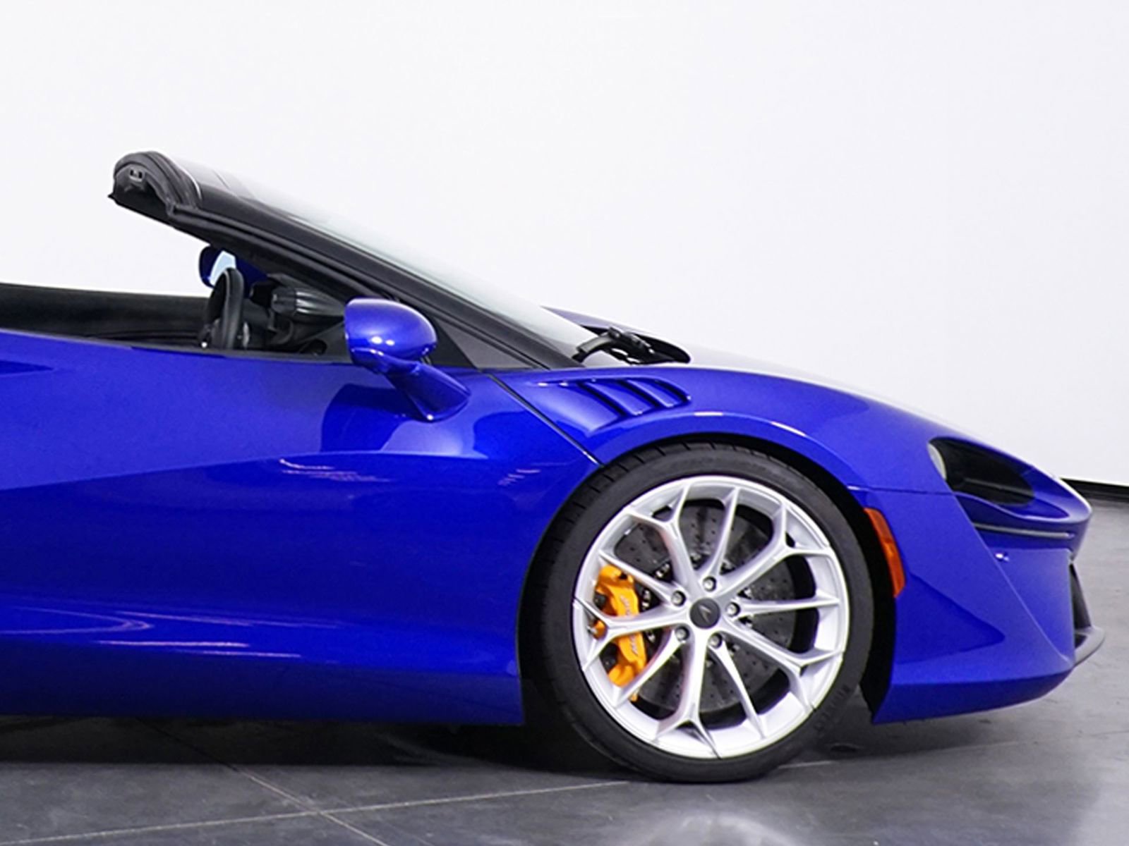 New 2025 McLaren Artura Spider image 16