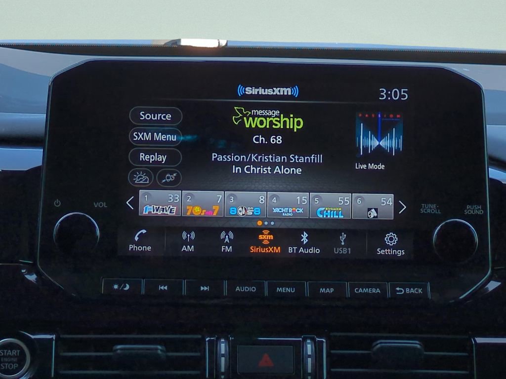 Certified 2024 Nissan Pathfinder SL w/ Black Appearance Package image 19