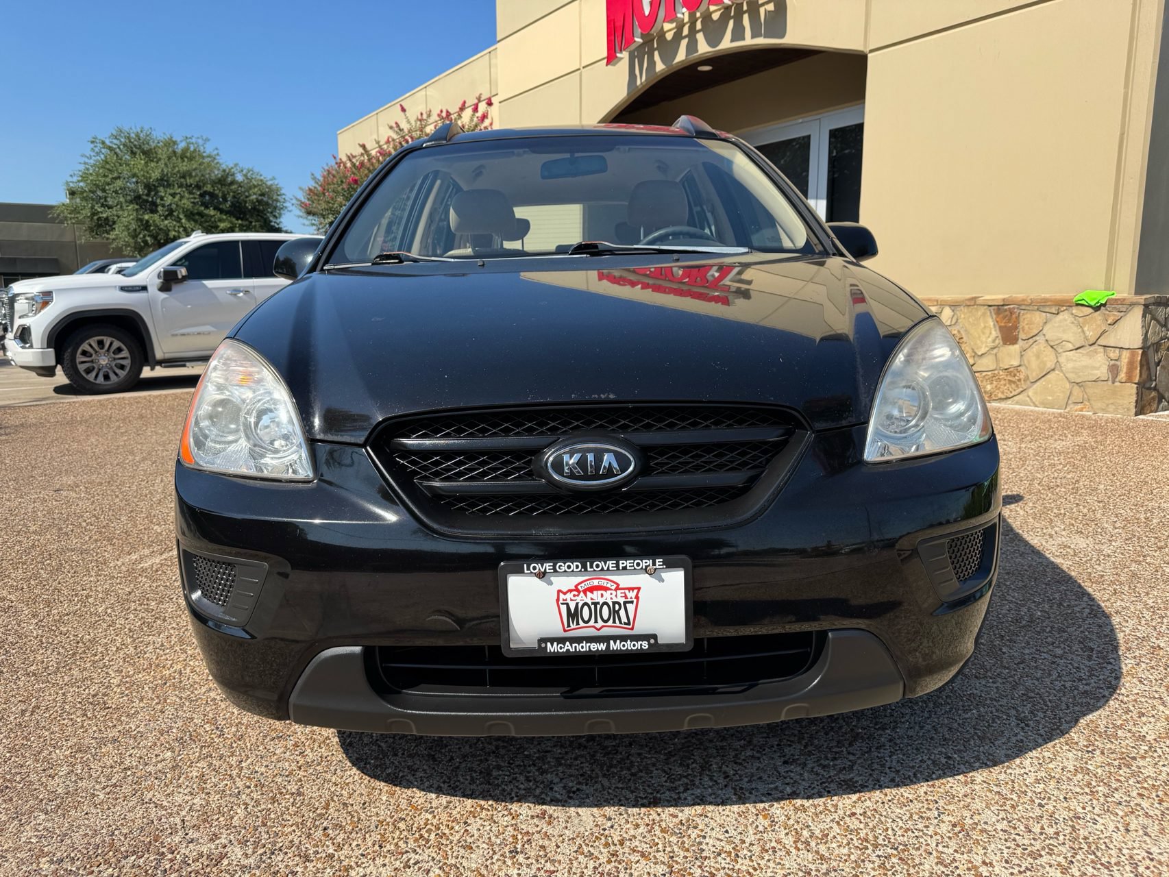 Used 2008 Kia Rondo LX FWD image 3
