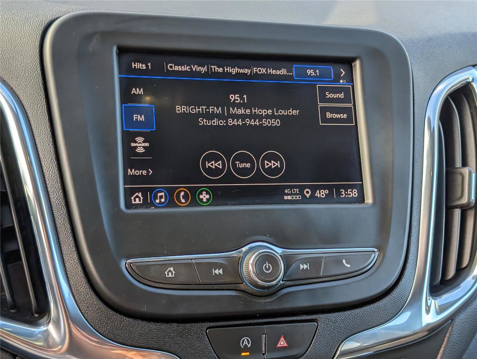 Used 2024 Chevrolet Equinox LT image 24