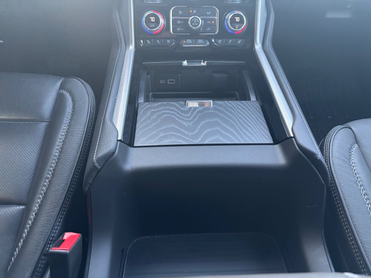 Used 2024 GMC Yukon XL Denali w/ Max Trailering Package image 5