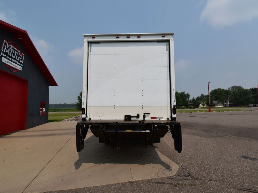 Used 2019 Ford F750 2WD Regular Cab Super Duty image 6