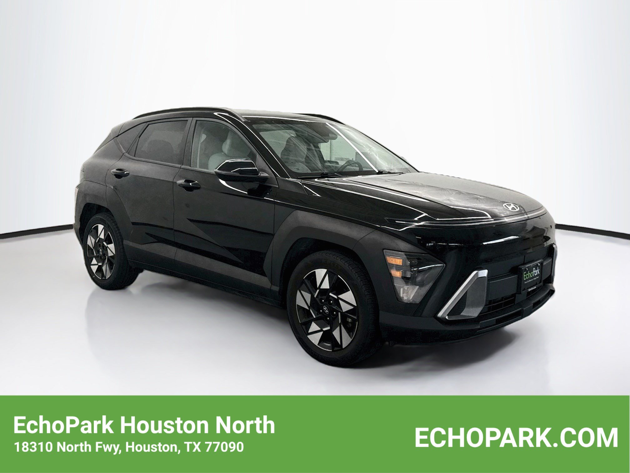 Used 2025 Hyundai Kona SEL FWD image 1