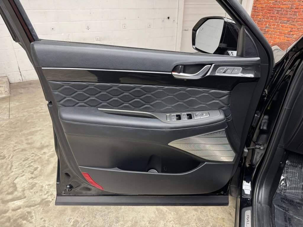 Used 2022 Hyundai Palisade Calligraphy w/ Cargo Package image 10