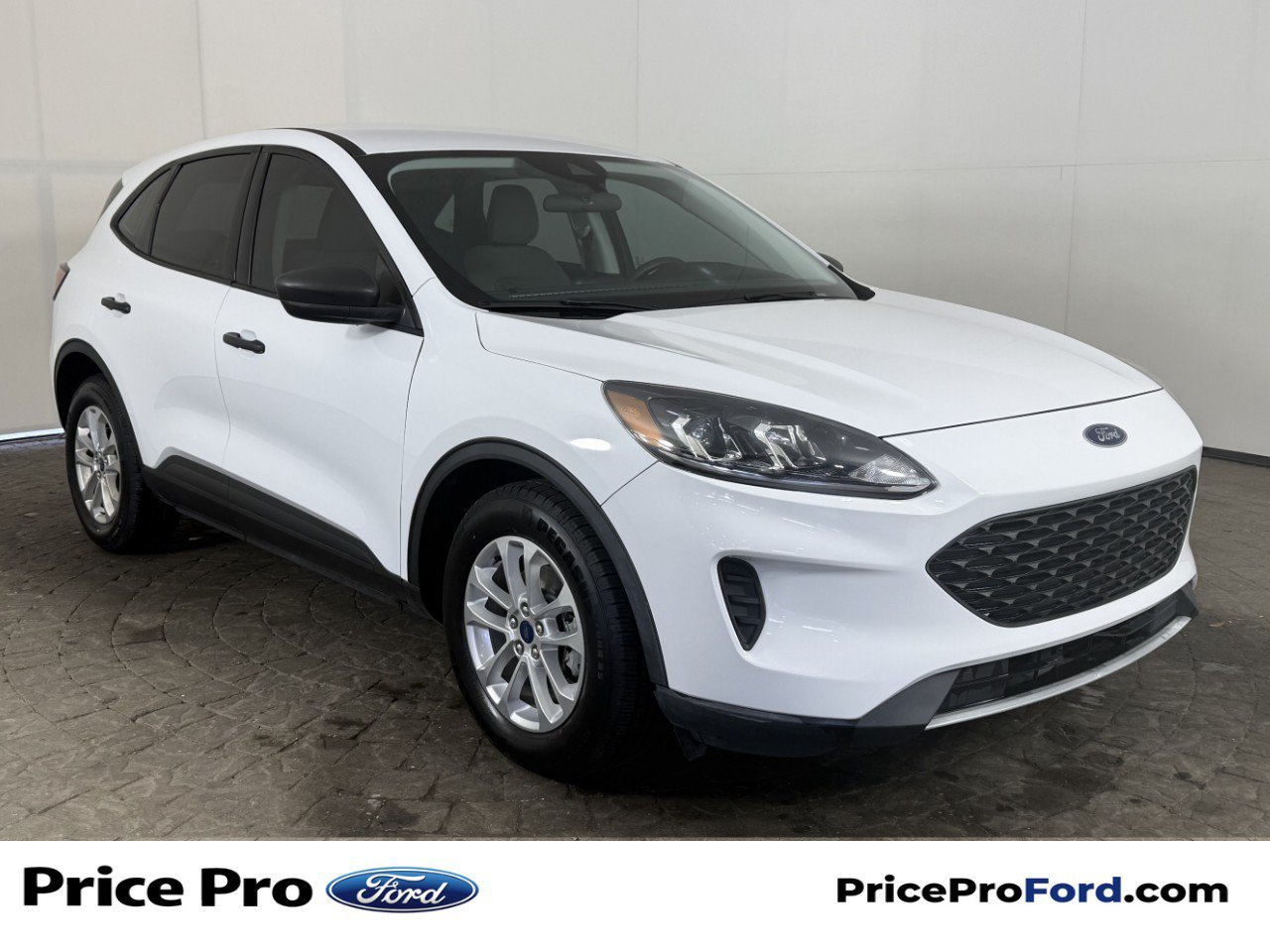 Used 2022 Ford Escape S FWD video 1