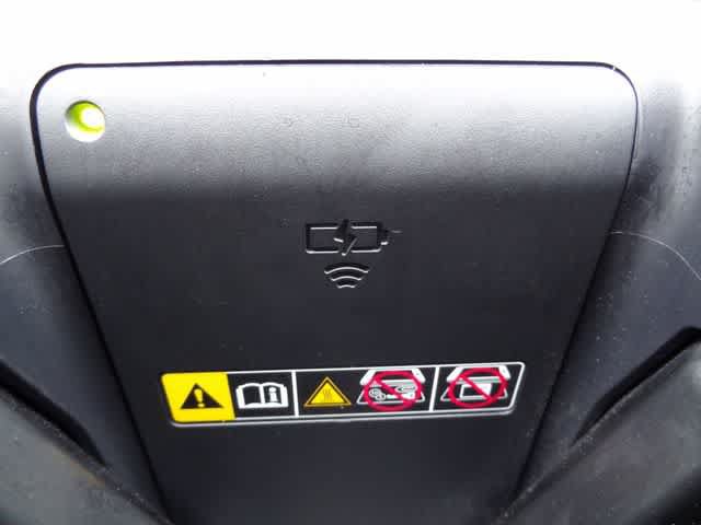 Used 2024 Toyota Crown AWD/4WD image 32