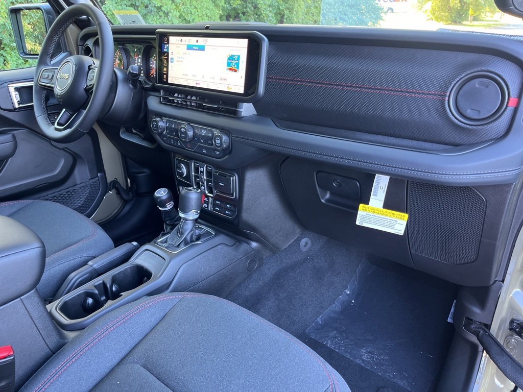 New 2026 Jeep Wrangler Unlimited image 25