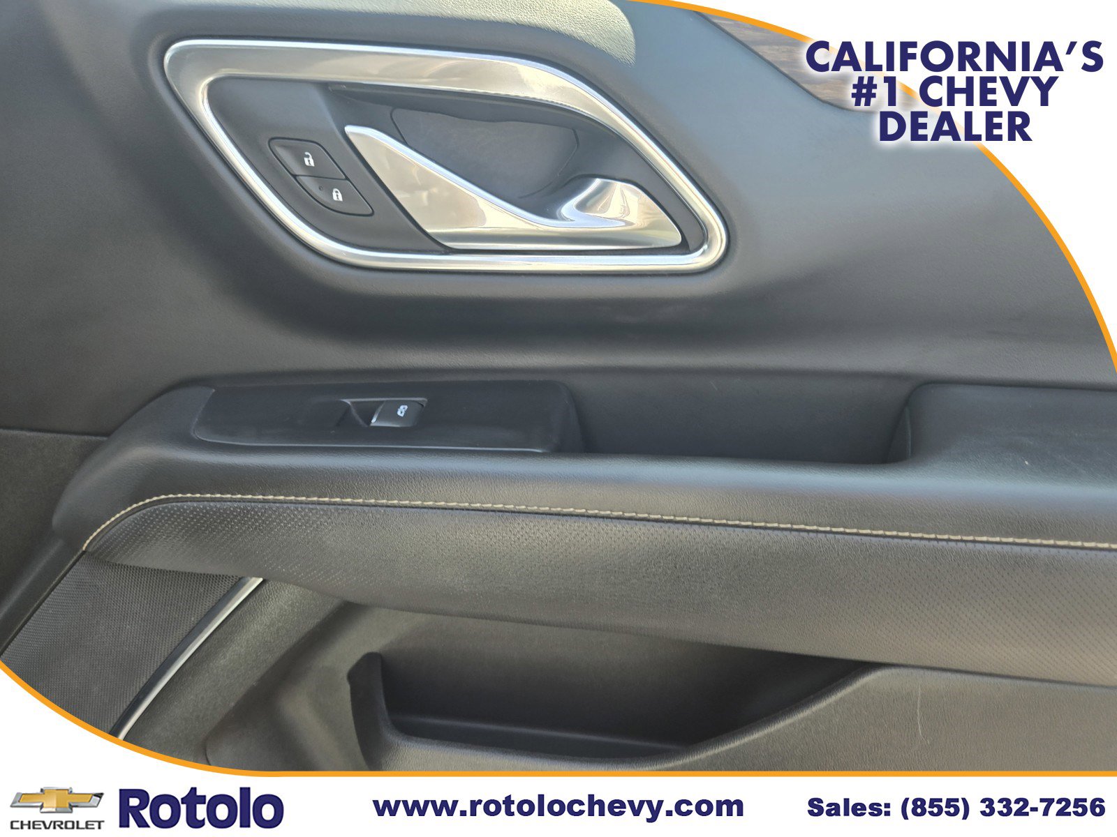 Used 2023 Chevrolet Suburban Premier image 10