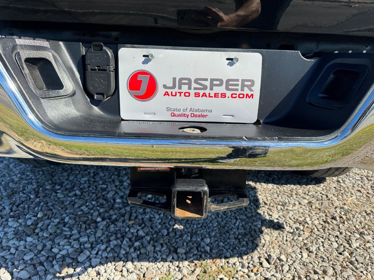Used 2021 RAM 1500 Classic SLT RWD image 17