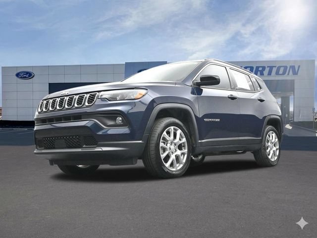 Used 2024 Jeep Compass Latitude AWD/4WD image 53