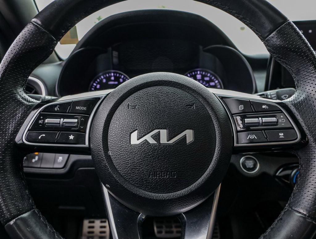 Used 2024 Kia Forte GT-Line w/ GT-Line Premium Package image 26