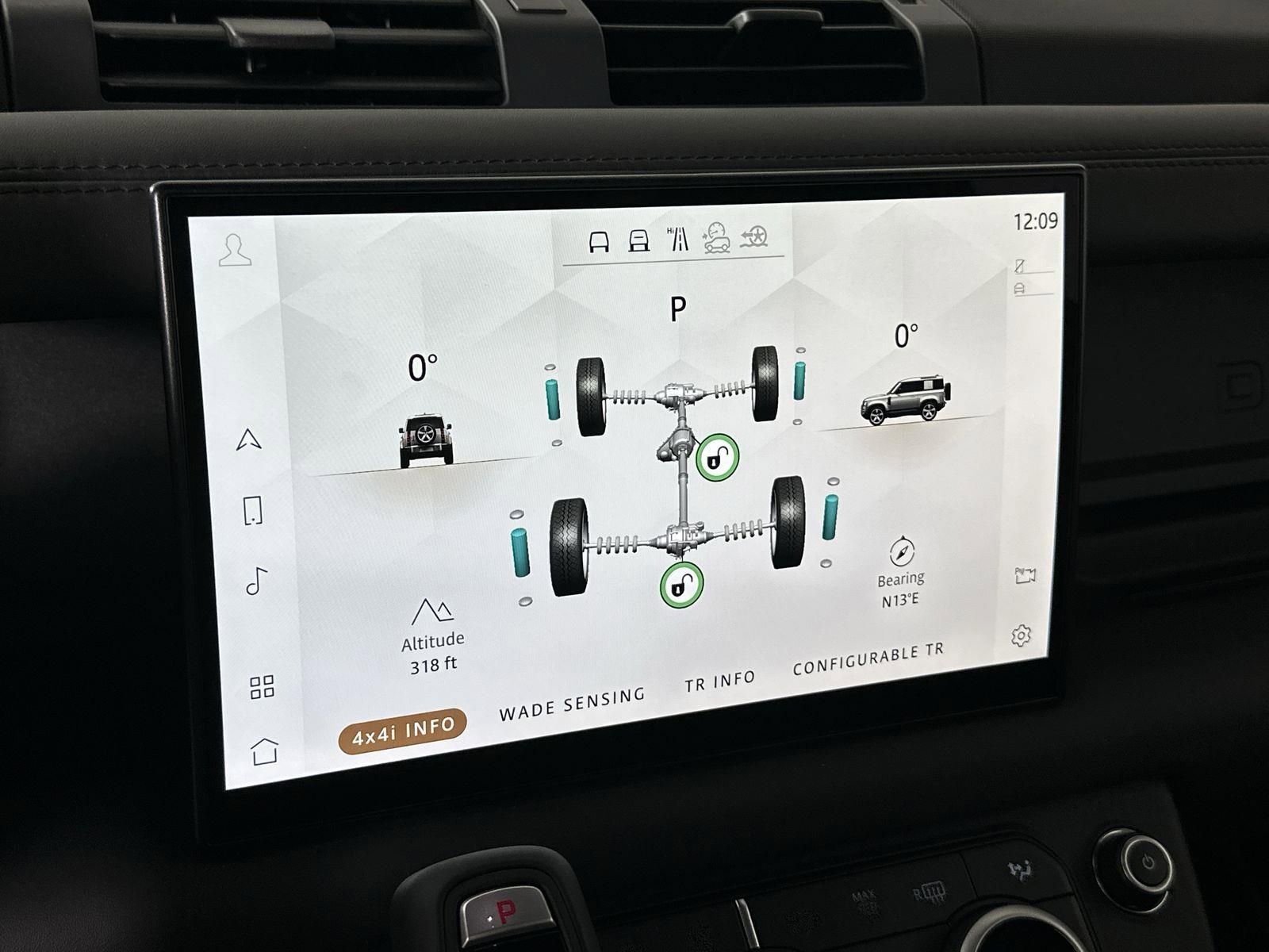Certified 2023 Land Rover Defender 90 V8 image 20