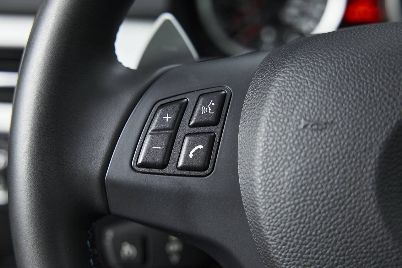 Used 2013 BMW M3 Coupe RWD image 45