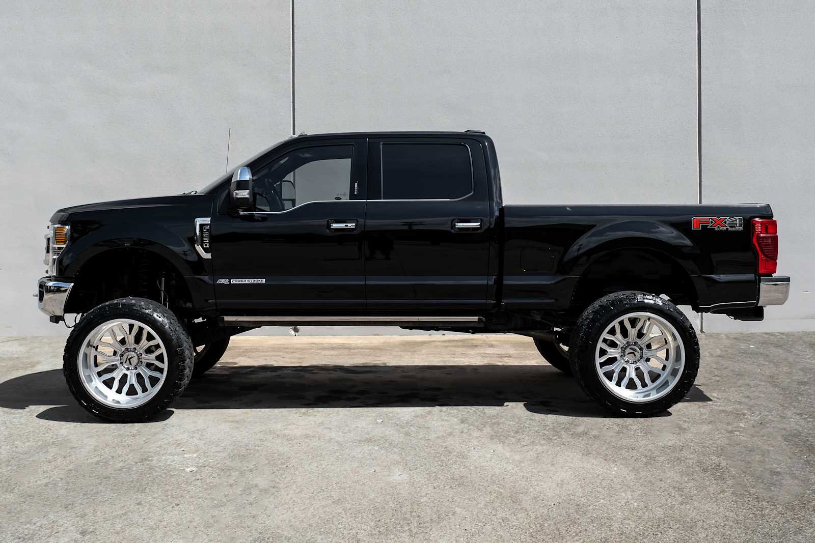 Used 2022 Ford F250 King Ranch w/ King Ranch Ultimate Package image 14