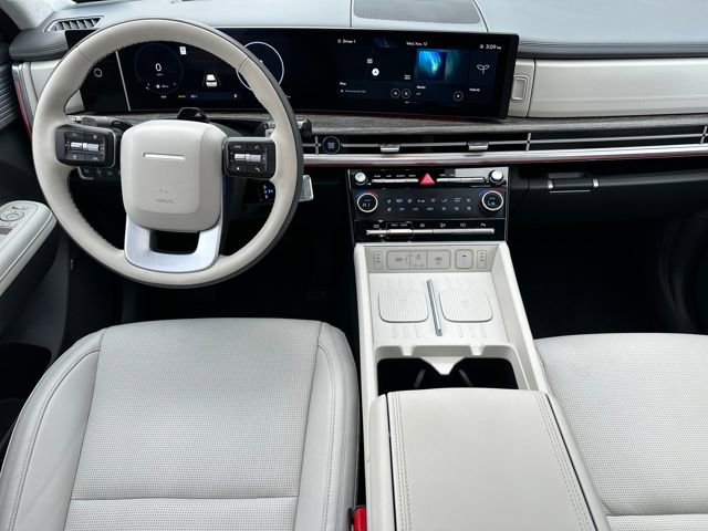 Used 2025 Hyundai Santa Fe Calligraphy image 15