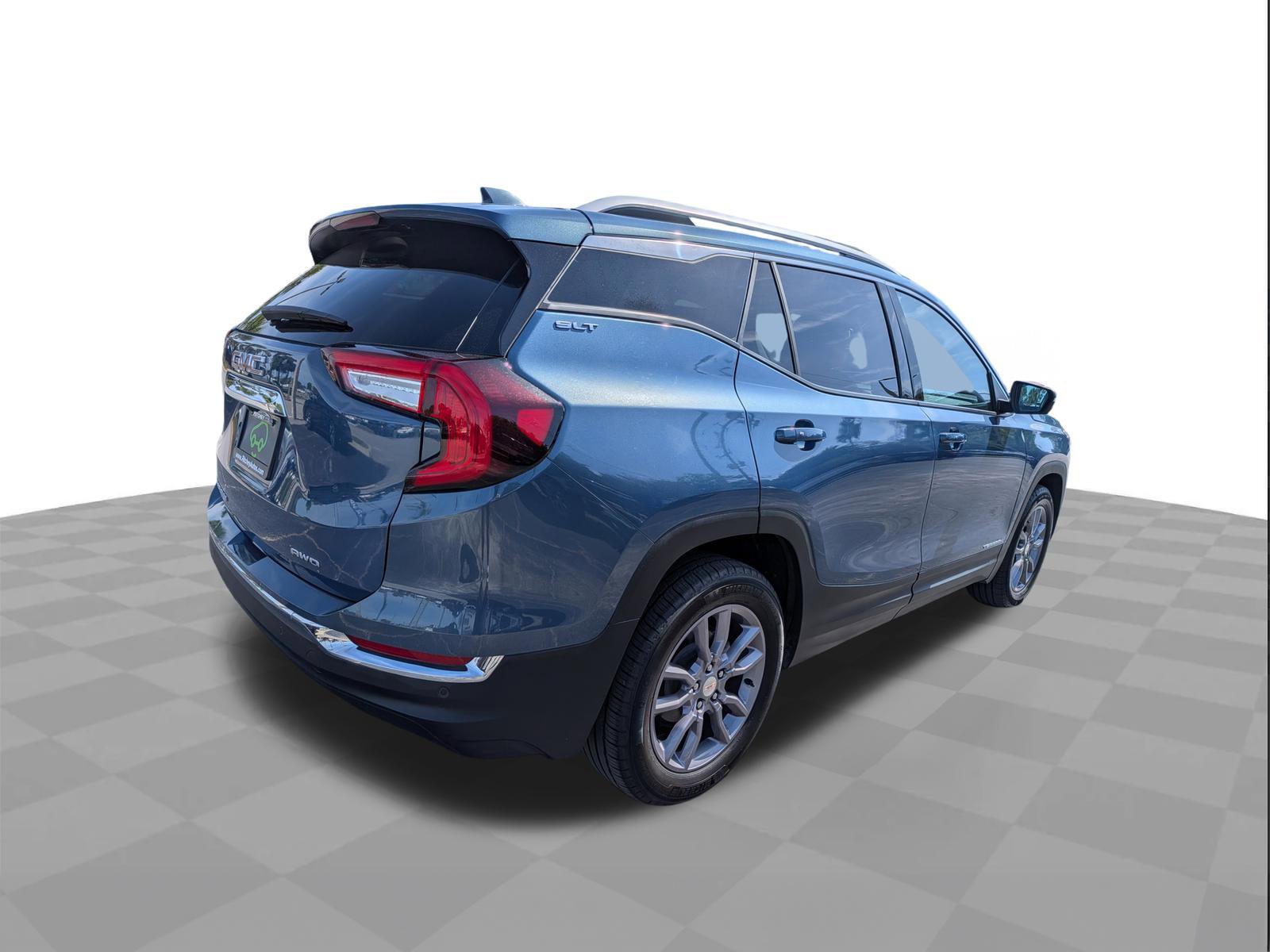 Certified 2024 GMC Terrain SLT image 4