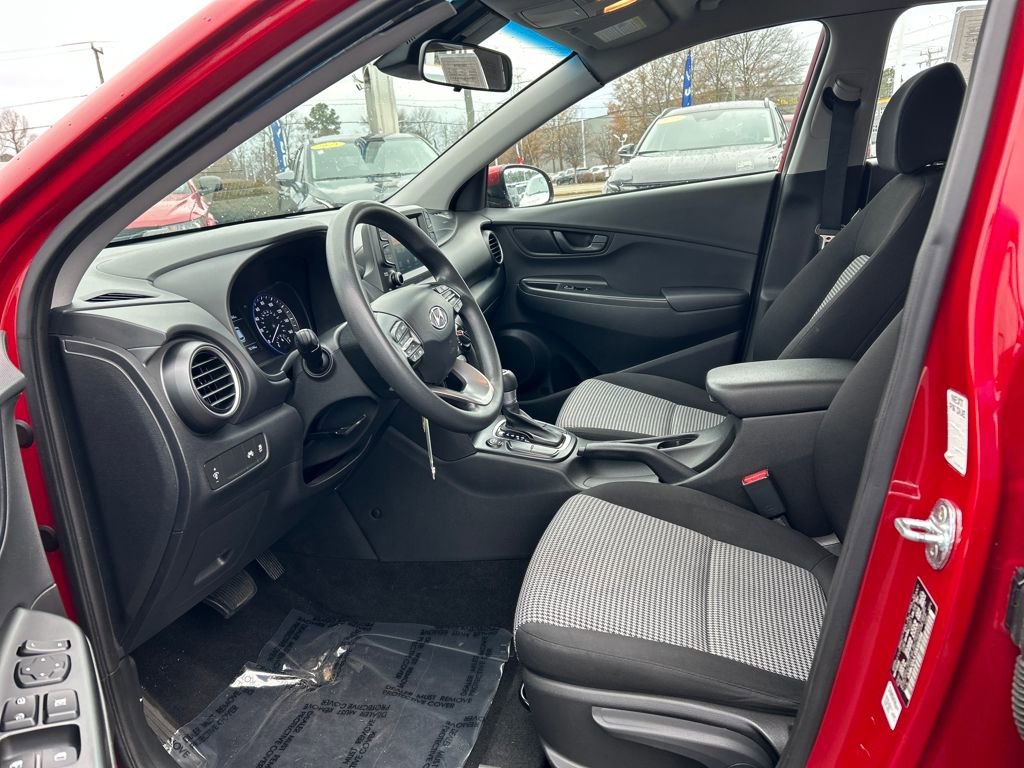 Used 2021 Hyundai Kona SE image 14