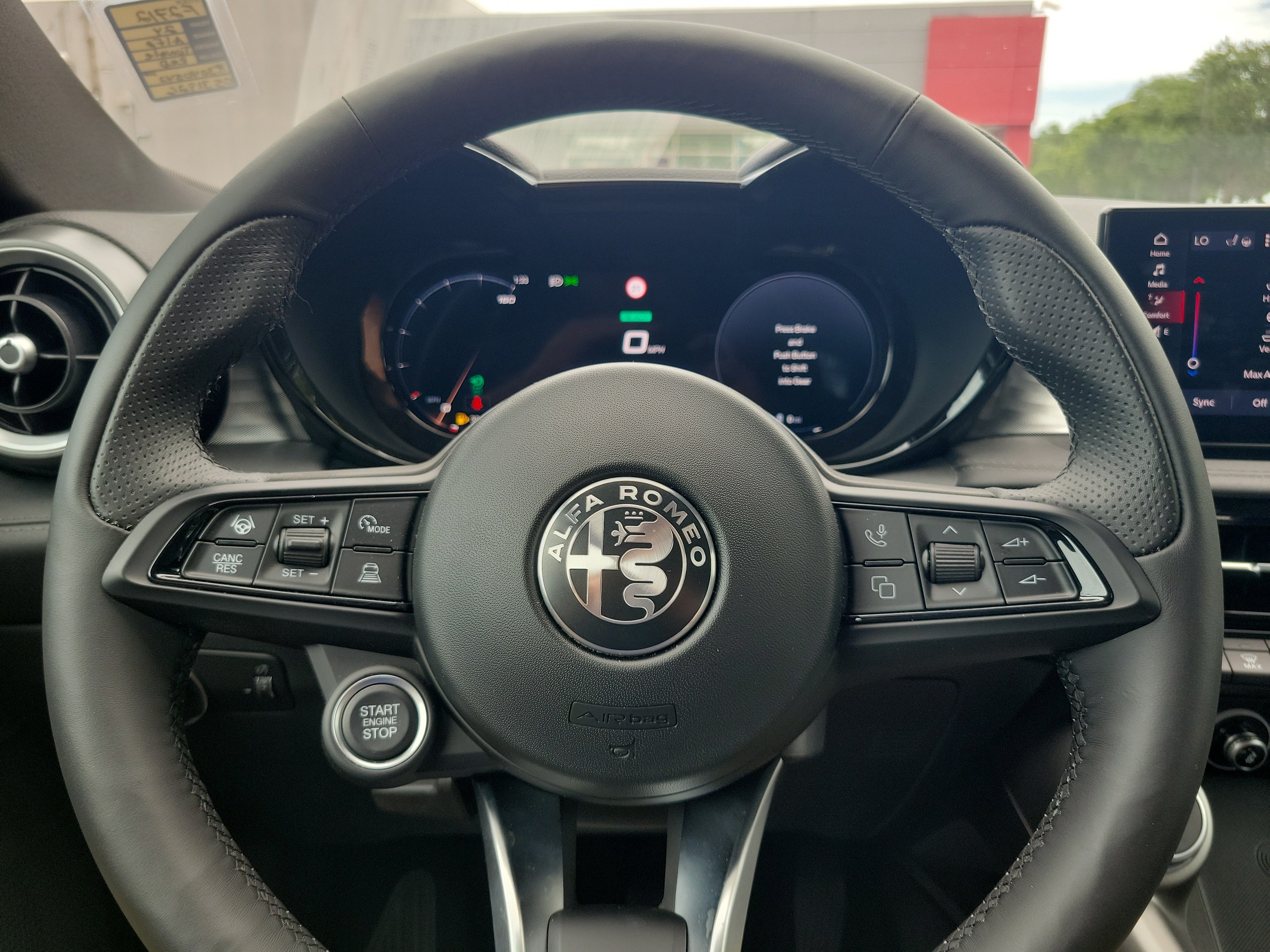 Used 2024 Alfa Romeo Tonale Ti AWD/4WD image 18