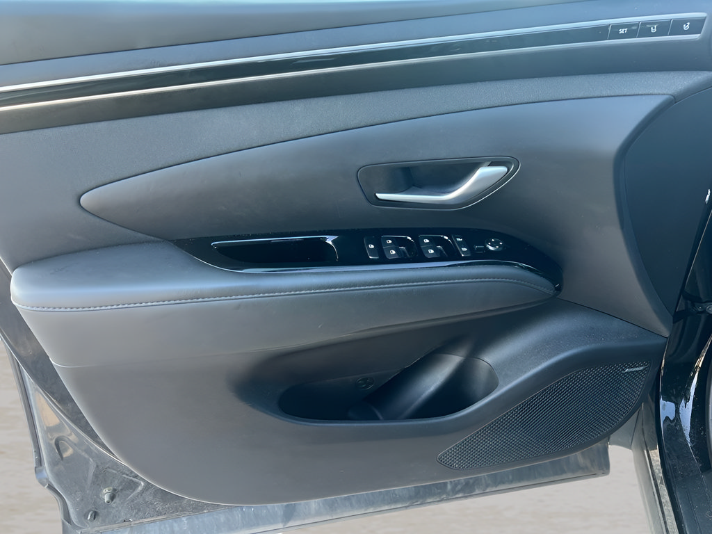 Certified 2024 Hyundai Tucson Limited AWD/4WD image 13