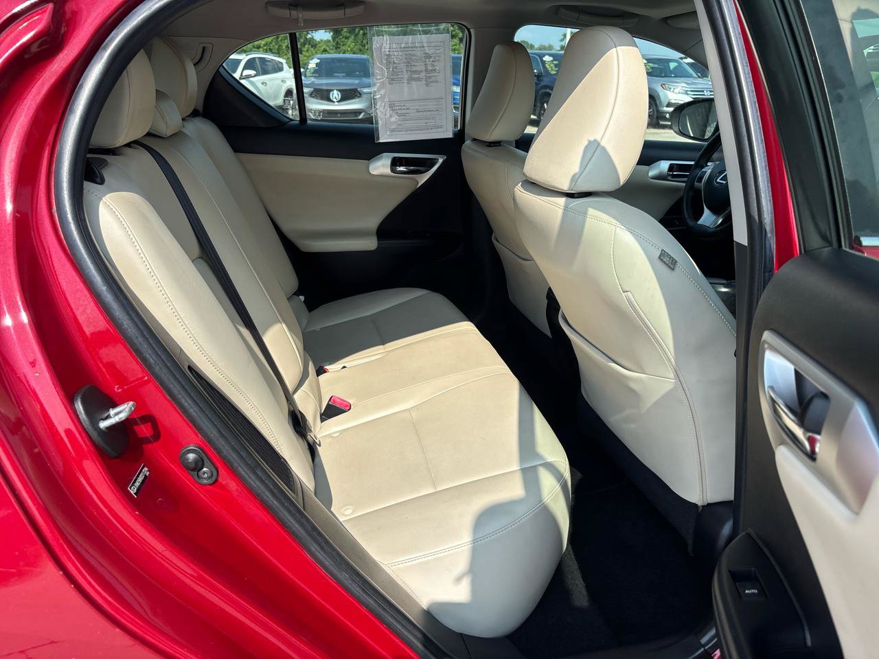 Used 2013 Lexus CT 200h w/ Premium Pkg w/Backup Camera FWD image 22