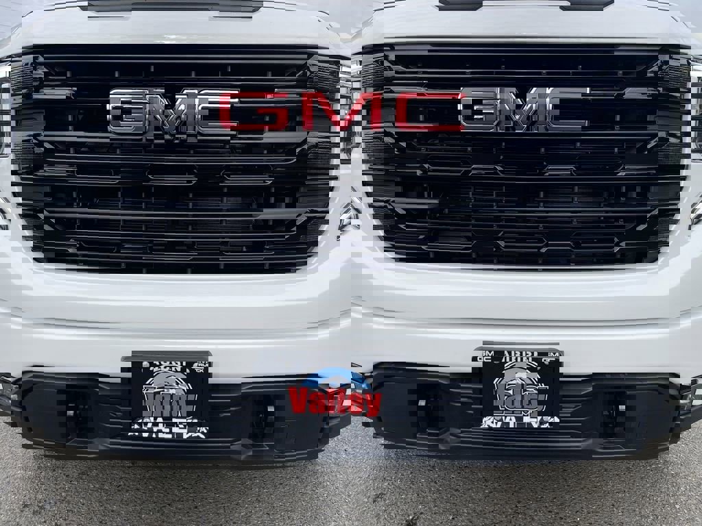 New 2026 GMC Sierra 1500 Elevation image 30