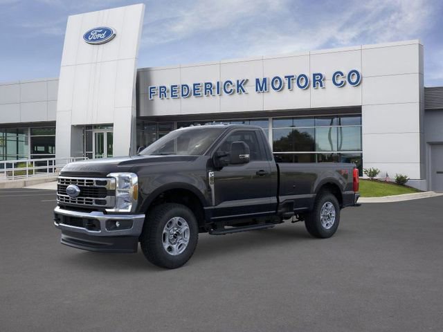 New 2026 Ford F250 XLT w/ FX4 Off-Road Package