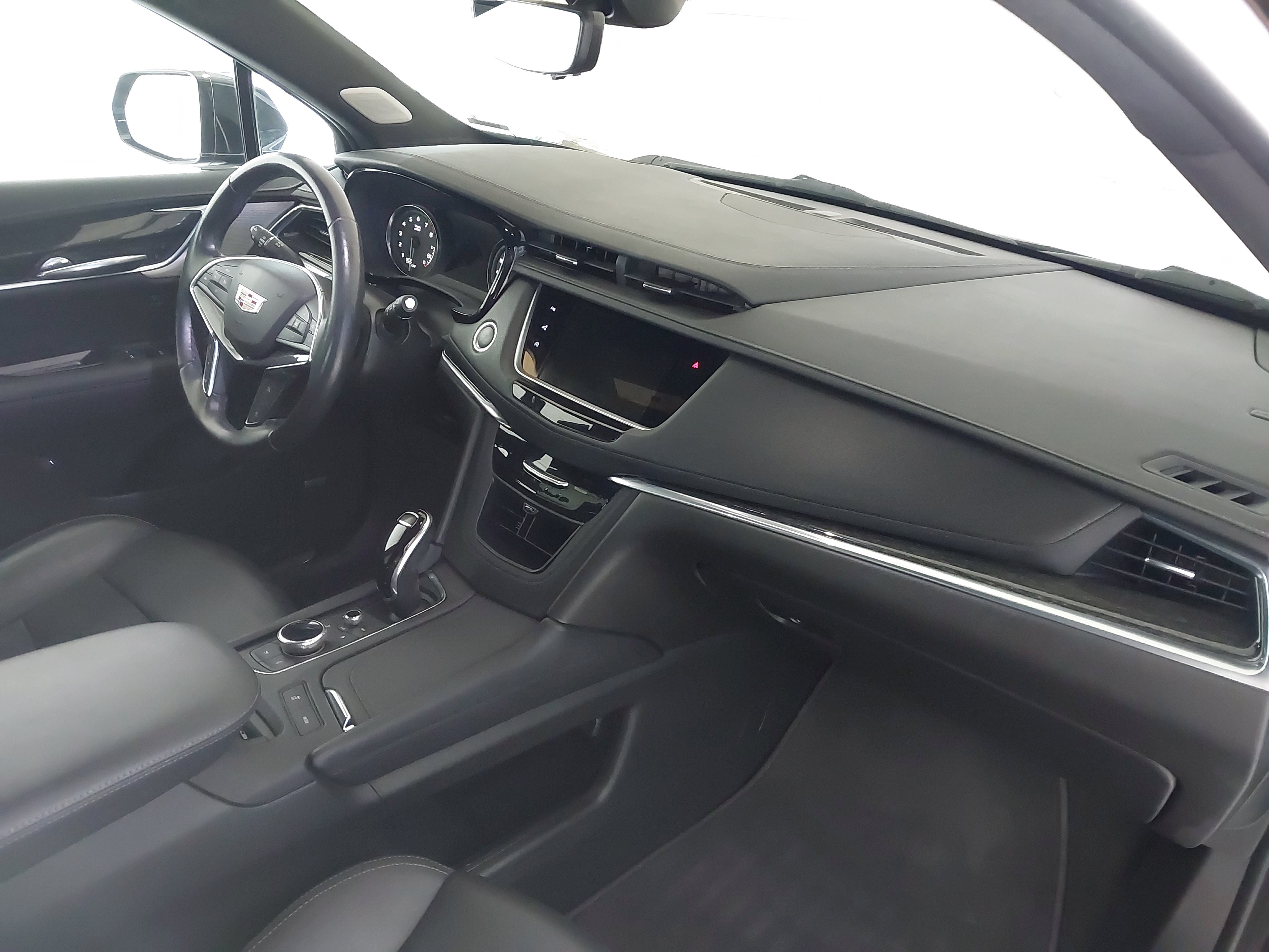 Used 2021 Cadillac XT5 Premium Luxury FWD image 29