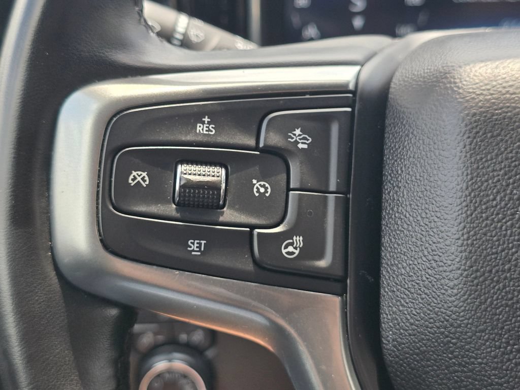Used 2024 Chevrolet Silverado 1500 LT AWD/4WD image 30