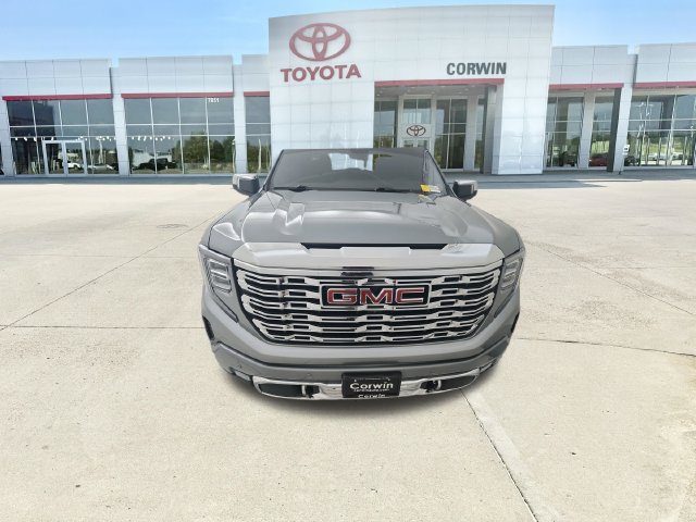 Used 2025 GMC Sierra 1500 Denali AWD/4WD image 2