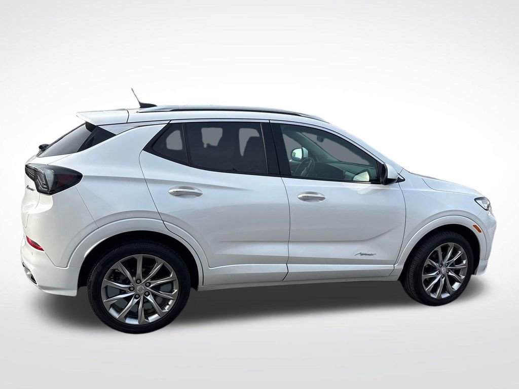 Used 2024 Buick Encore GX Avenir w/ Avenir Convenience Package AWD/4WD image 9