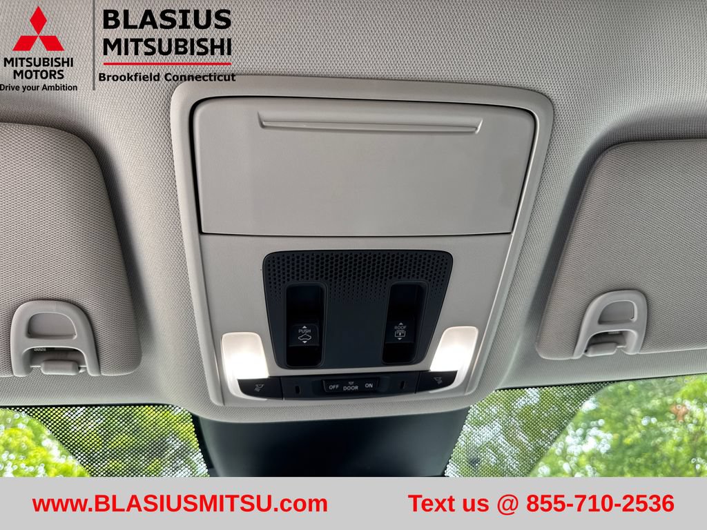 Used 2023 Honda Pilot Touring image 19