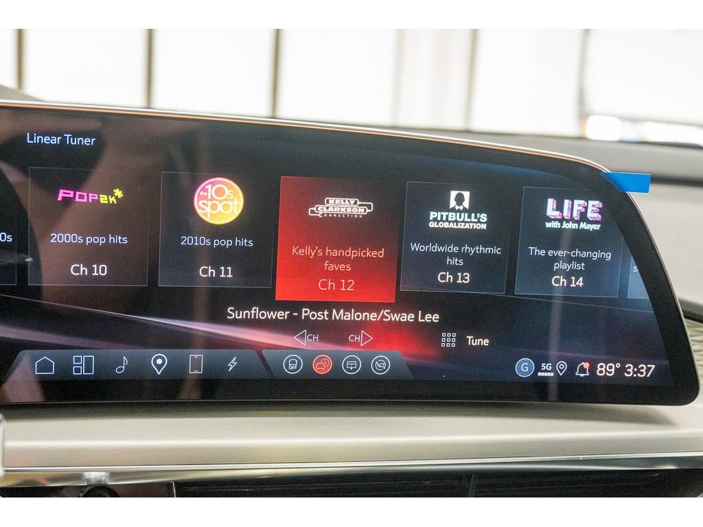 New 2026 Cadillac Lyriq V w/ Exterior Carbon Fiber Package image 29
