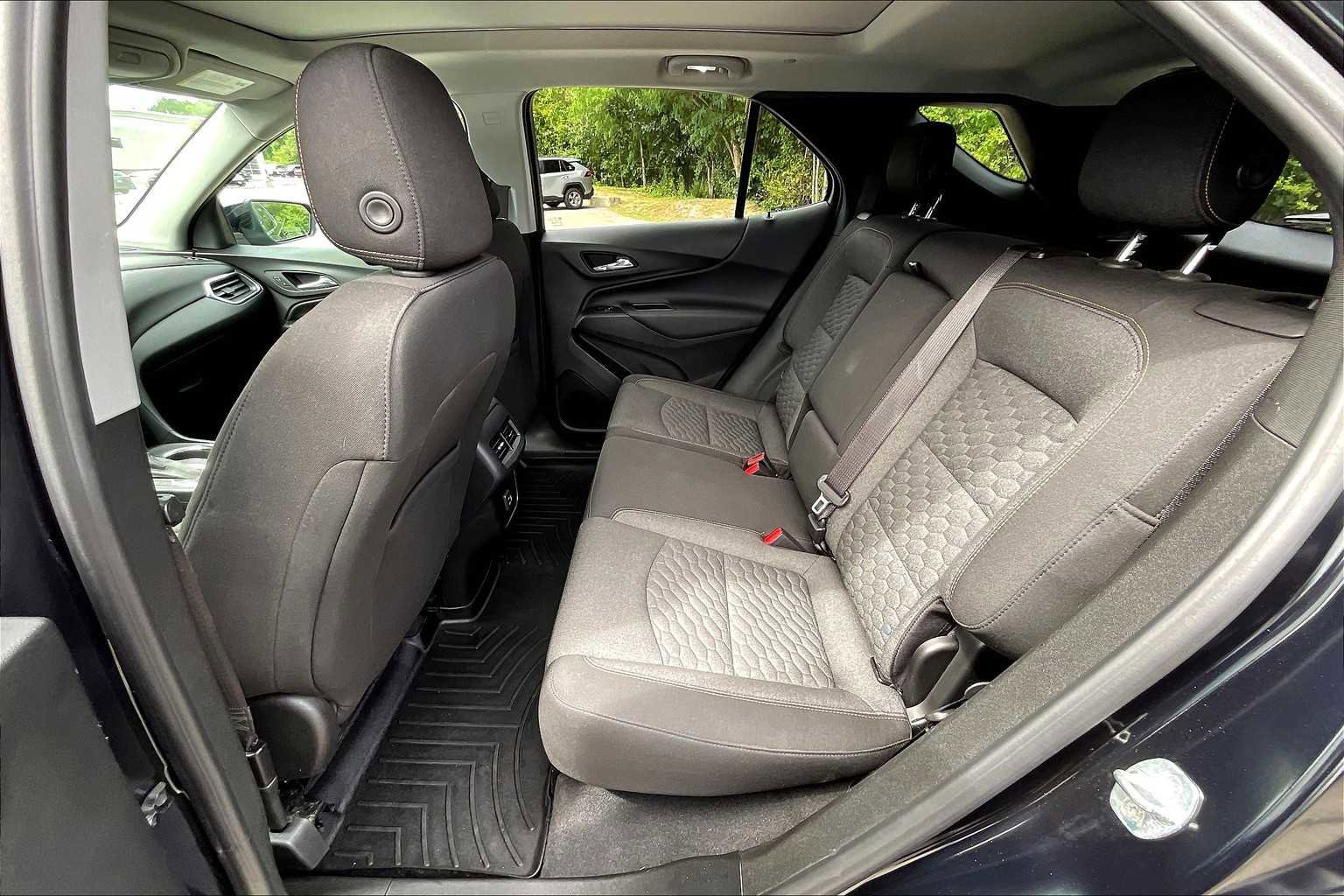 Used 2020 Chevrolet Equinox LT image 15