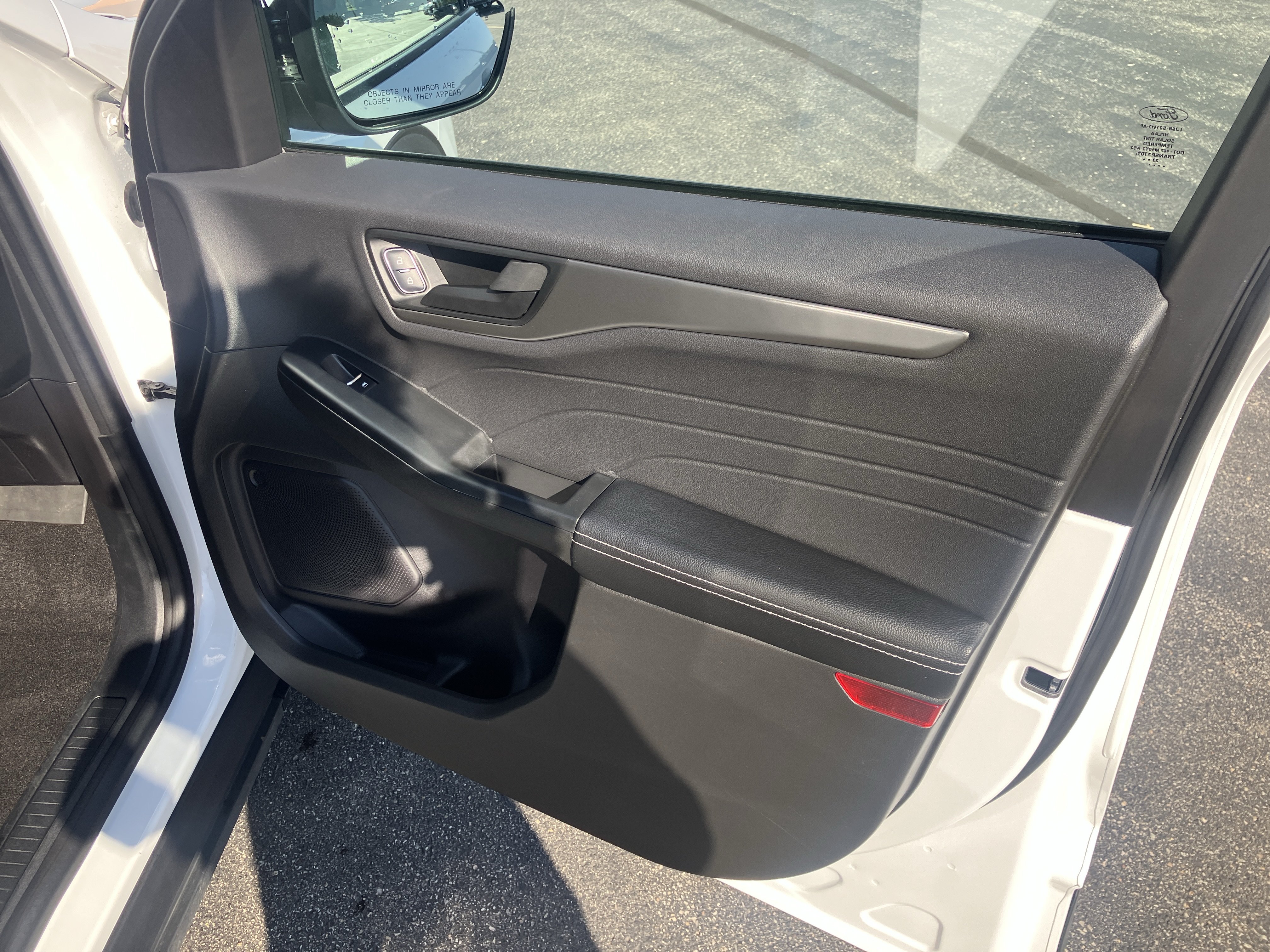 Certified 2023 Ford Escape Active AWD/4WD image 10