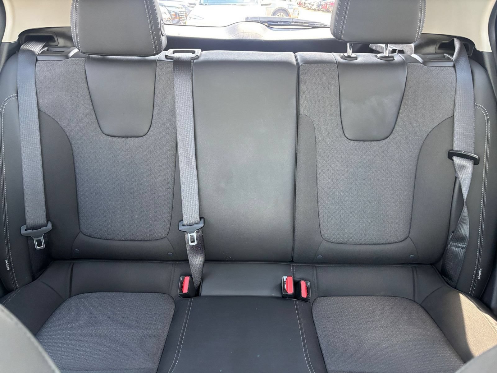 Used 2025 Buick Encore GX Preferred FWD image 36